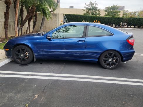 Used 2003 Mercedes-Benz C 320 Coupe image 6