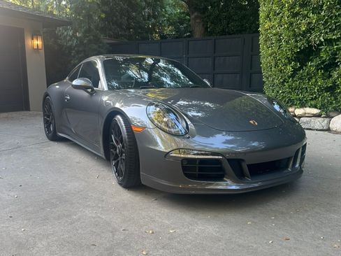 Used 2016 Porsche 911 GT3 RS image 1