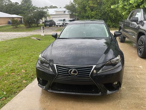 Used 2015 Lexus IS 250 w/ Premium Package image 2