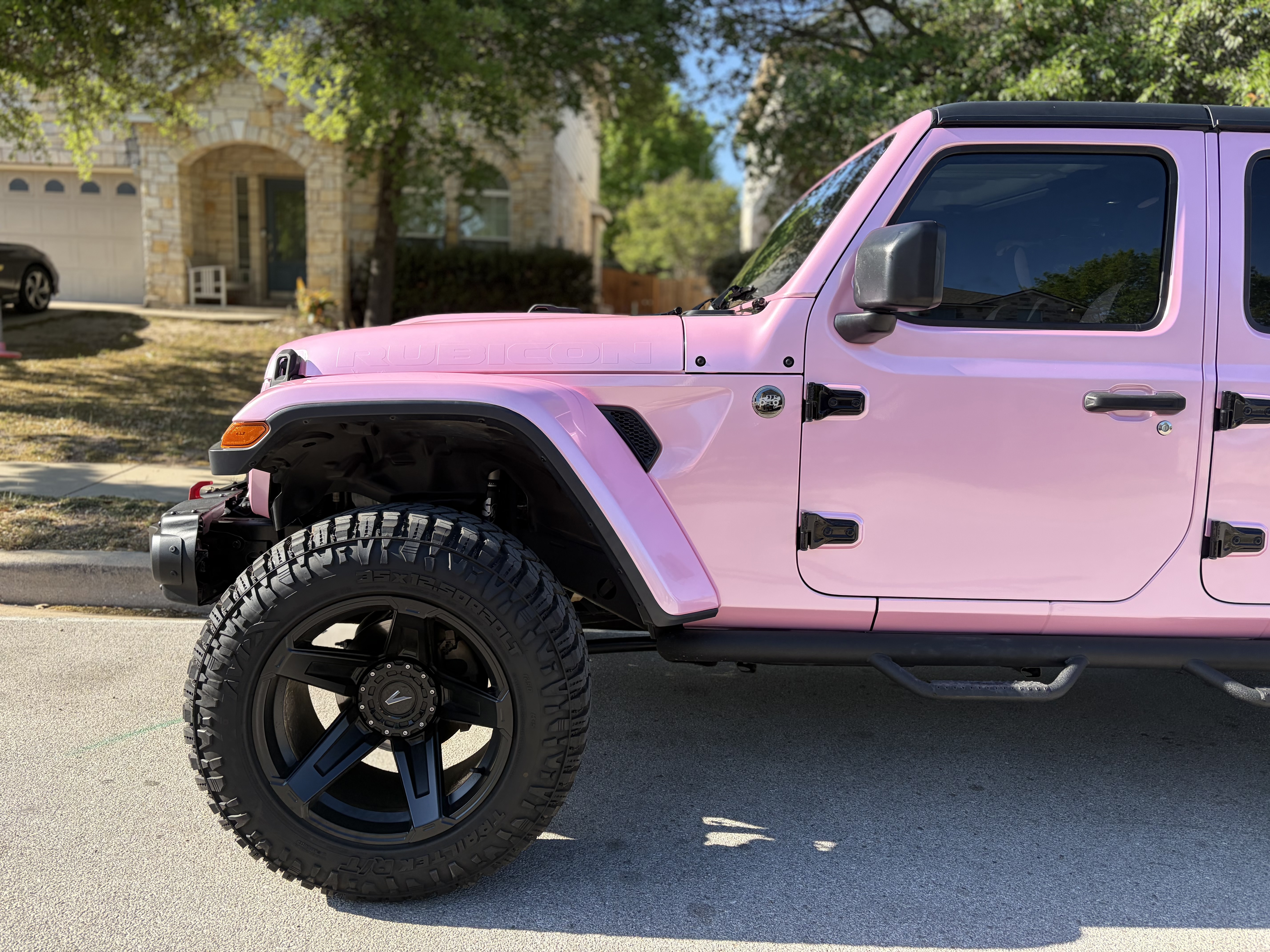 Used 2018 Jeep Wrangler Unlimited Rubicon AWD/4WD image 2