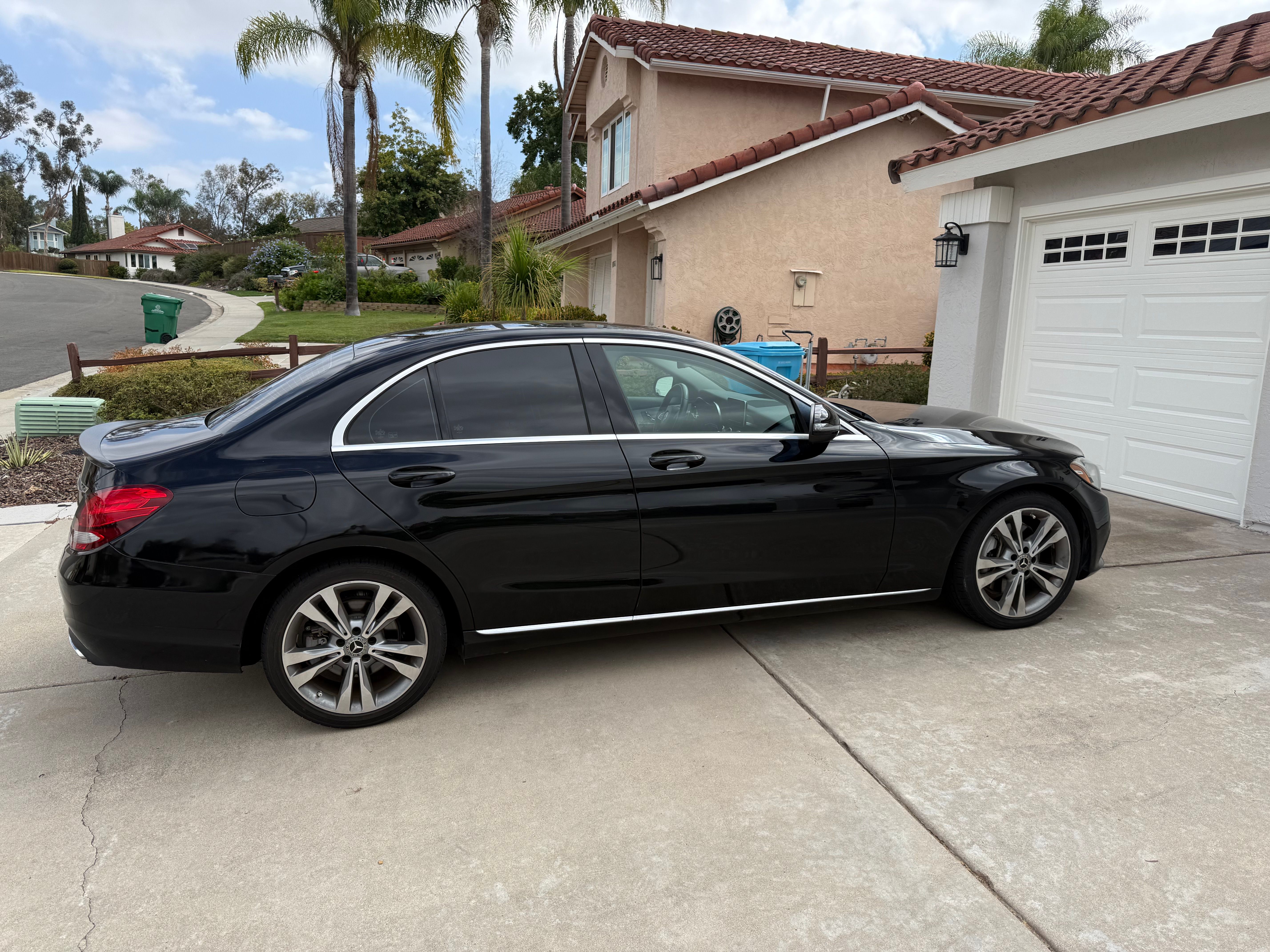 Used 2018 Mercedes-Benz C 300 Sedan image 11