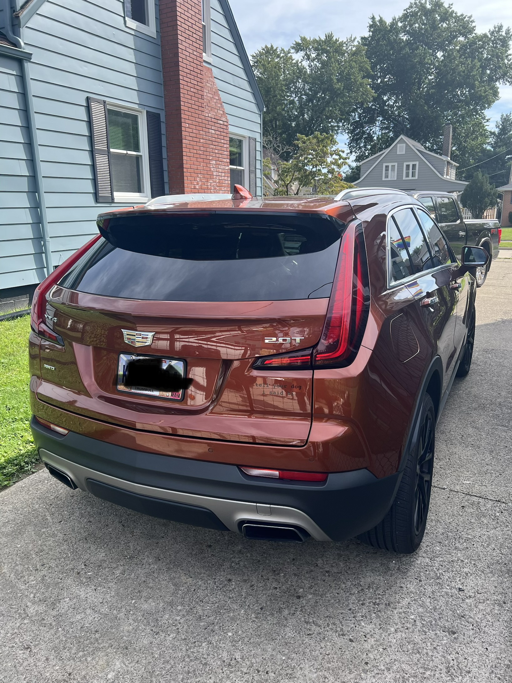 Used 2019 Cadillac XT4 Premium Luxury w/ Driver Assist Package AWD/4WD image 2