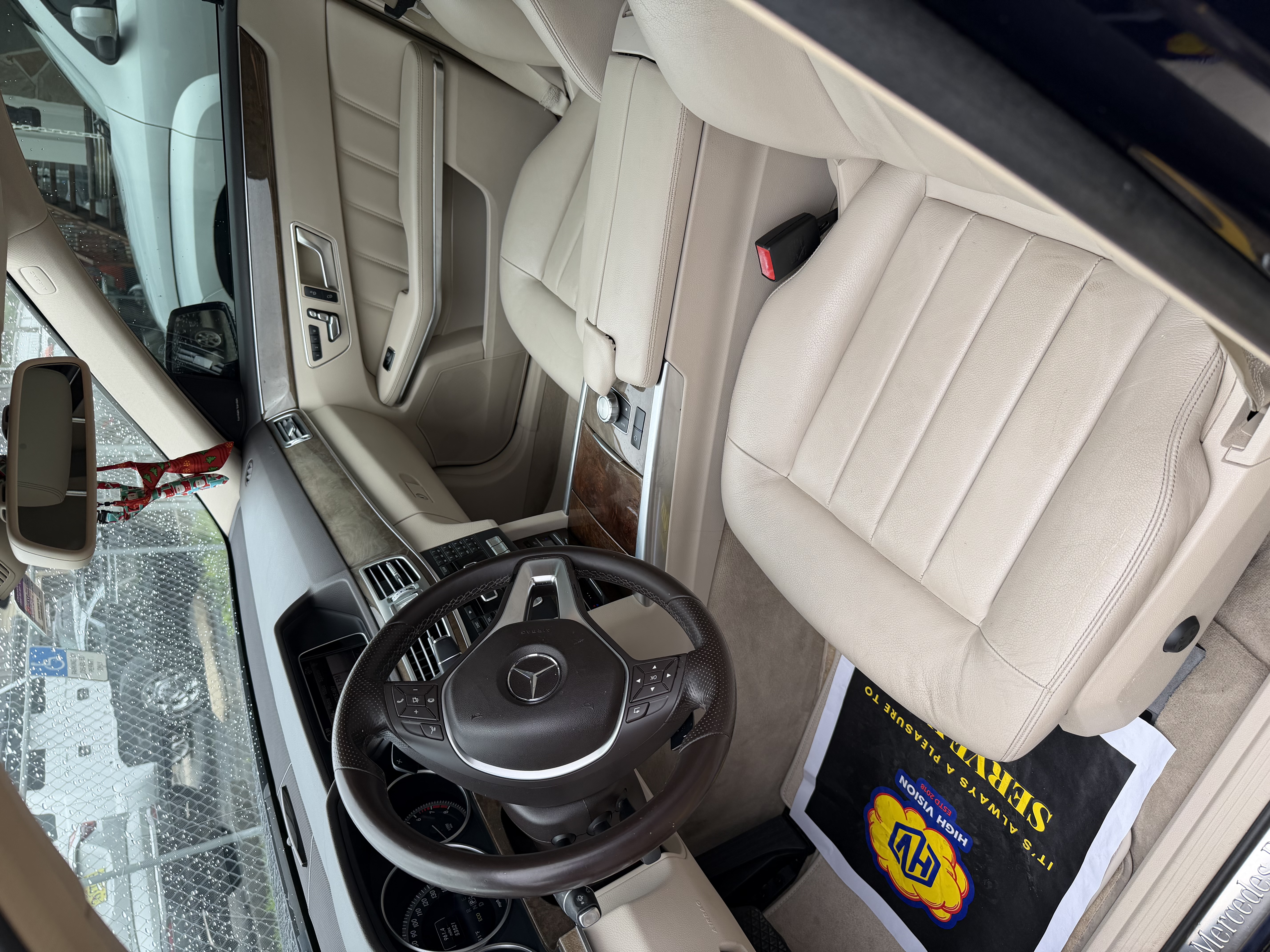 Used 2014 Mercedes-Benz E 350 4MATIC Wagon image 12