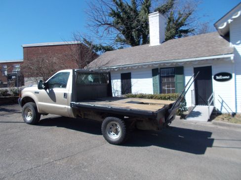 Used 2000 Ford F350 4x4 Regular Cab Super Duty image 11