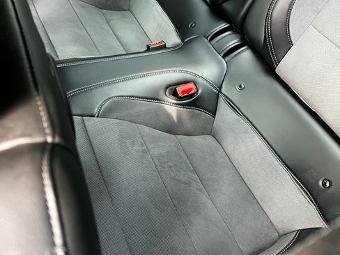 Used 2019 Ford Mustang Shelby GT350 w/ Technology Package RWD image 26