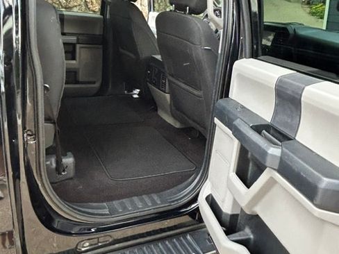 Used 2018 Ford F150 XL w/ Equipment Group 101A Mid AWD/4WD image 5