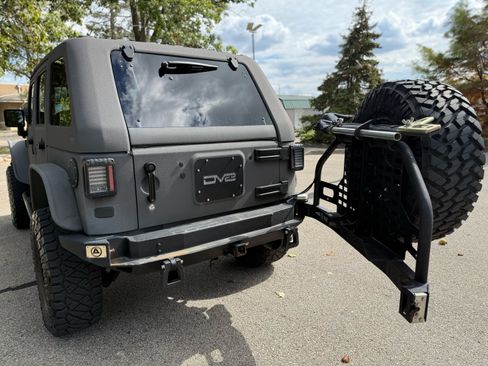 Used 2016 Jeep Wrangler Unlimited Sport w/ Quick Order Package 24S image 9