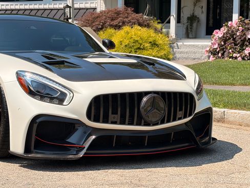 Used 2016 Mercedes-Benz AMG GT S image 10
