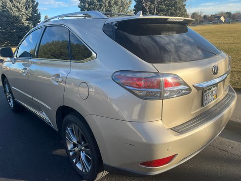 Used 2013 Lexus RX 450h AWD w/ Navigation Pkg image 11
