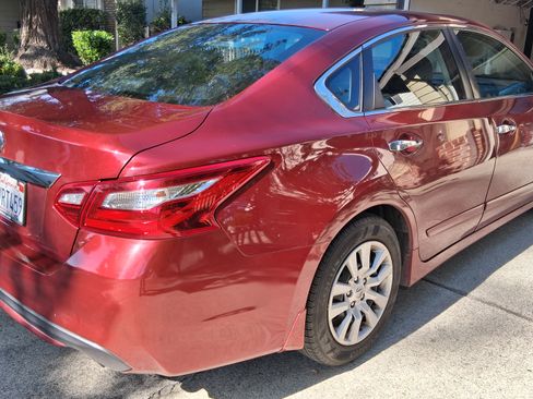 Used 2017 Nissan Altima 2.5 S w/ Power Driver Seat Package image 4