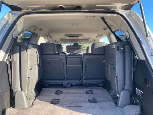 Used 2011 Toyota Land Cruiser w/ Upgrade Pkg image 2