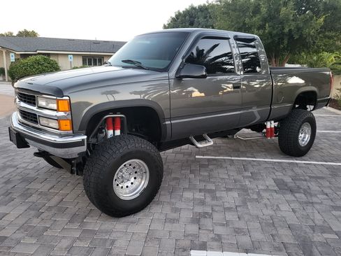 Used 1999 Chevrolet Silverado 1500 4x4 Extended Cab w/ Off-Road Chassis Pkg image 4