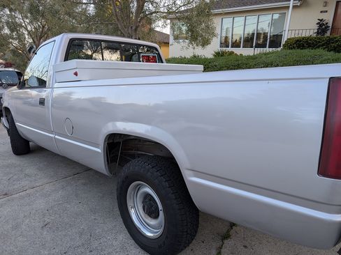 Used 1992 GMC Sierra 1500 2WD Regular Cab image 18