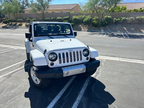 Used 2012 Jeep Wrangler Sahara w/ Connectivity Group image 6