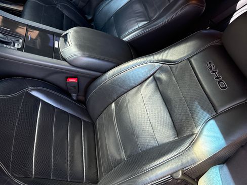 Used 2016 Ford Taurus SHO w/ Equipment Group 401A image 8