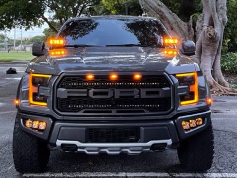 Used 2020 Ford F150 Raptor w/ Equipment Group 802A Luxury AWD/4WD image 2