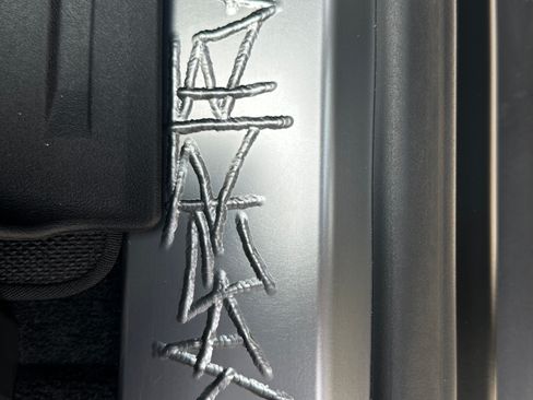 Used 2024 Tesla Cybertruck AWD Crew Cab image 4