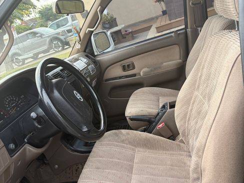 Used 1997 Toyota 4Runner SR5 RWD image 6