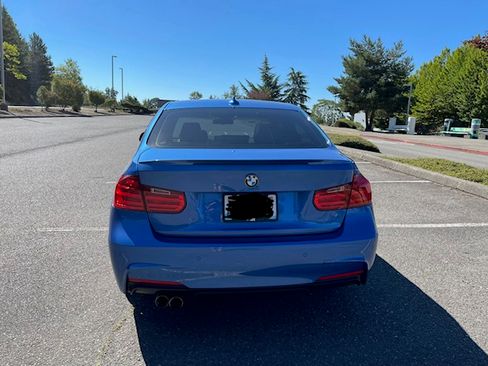 Used 2014 BMW 328i Sedan RWD image 9
