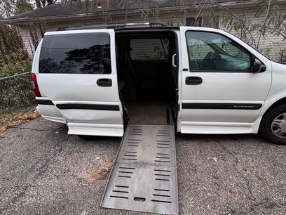 Used 2005 Chevrolet Venture LS w/ Easy Order Package