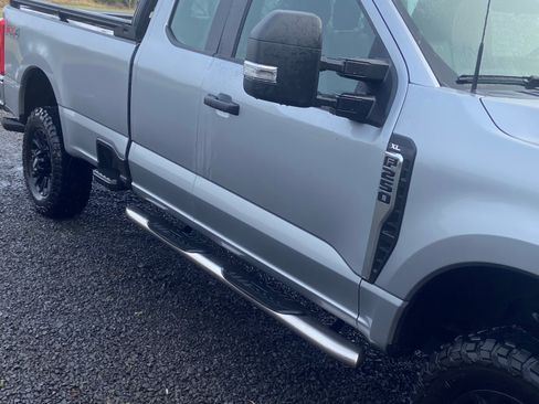 Used 2023 Ford F250 XL w/ FX4 Off-Road Package image 17