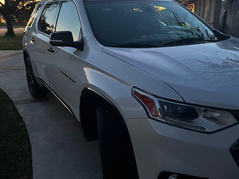 Used 2019 Chevrolet Traverse Premier w/ Redline Edition image 1