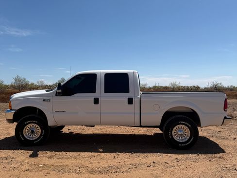 Used 2000 Ford F350 4x4 Crew Cab Super Duty image 1