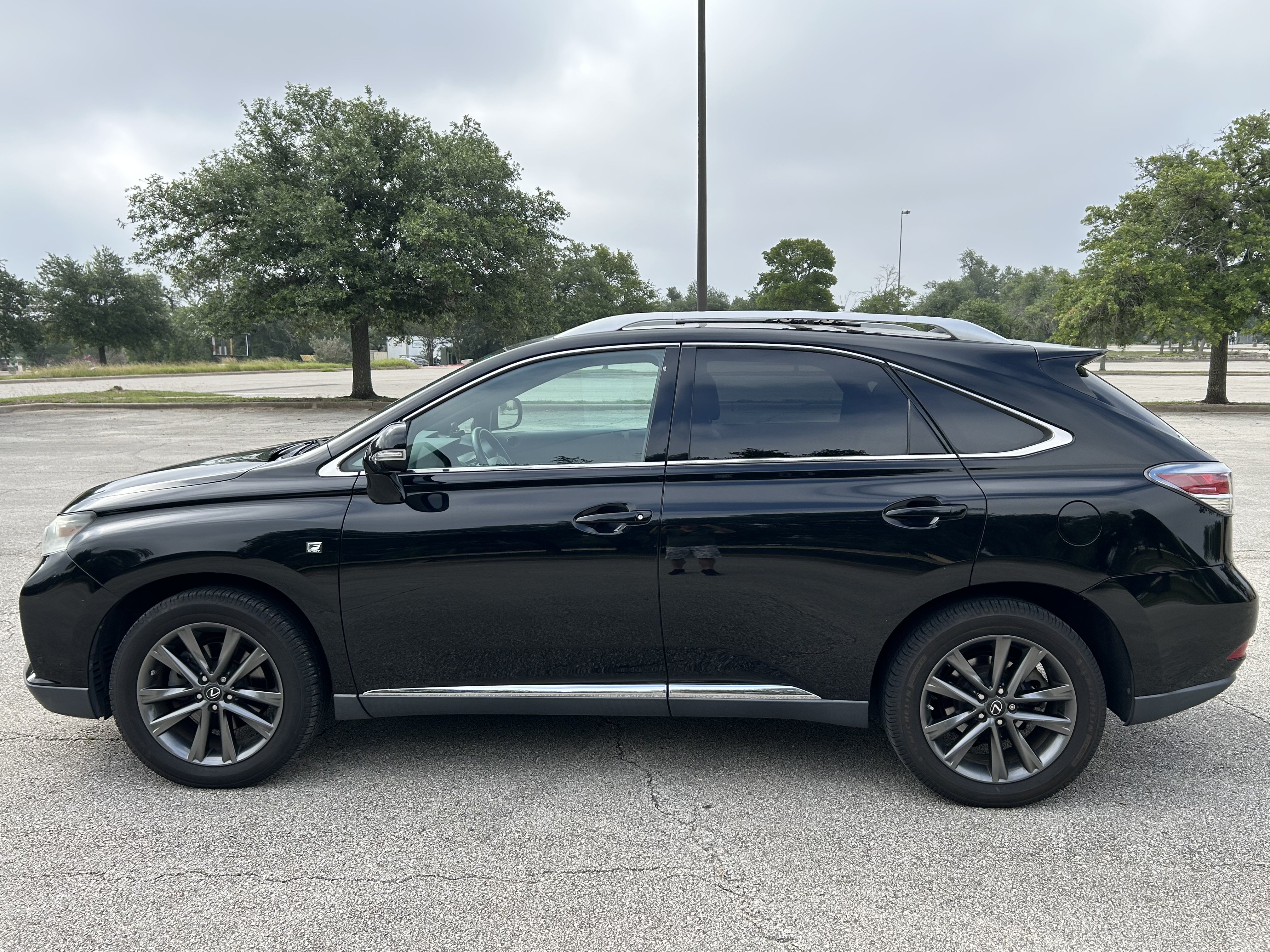 Used 2015 Lexus RX 350 F Sport w/ Navigation Package AWD/4WD image 2