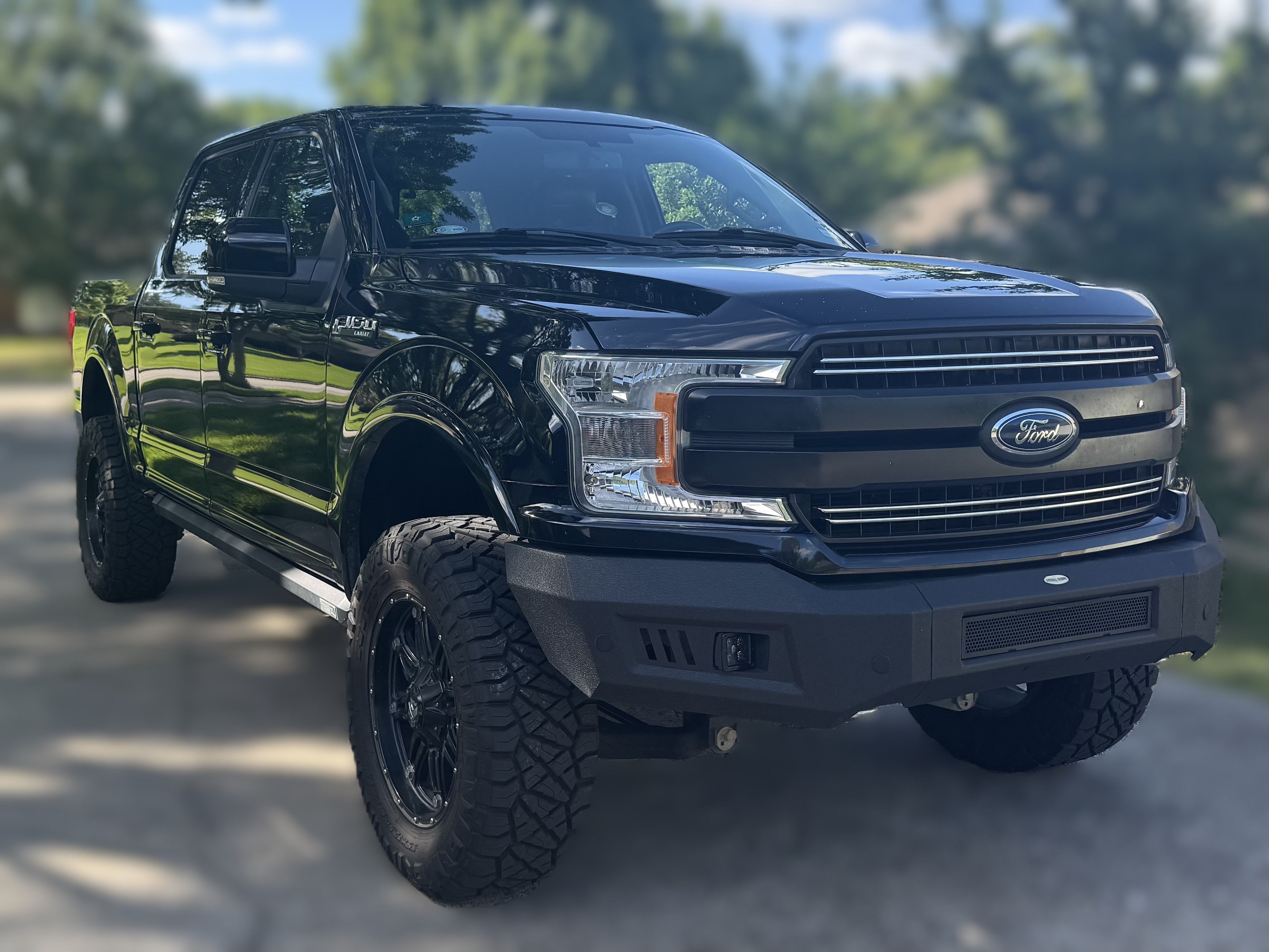 Used 2018 Ford F150 Lariat AWD/4WD image 2