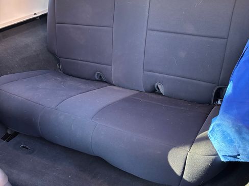 Used 2004 Jeep Wrangler 4WD image 23