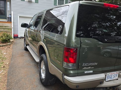 Used 2003 Ford Excursion Eddie Bauer image 8