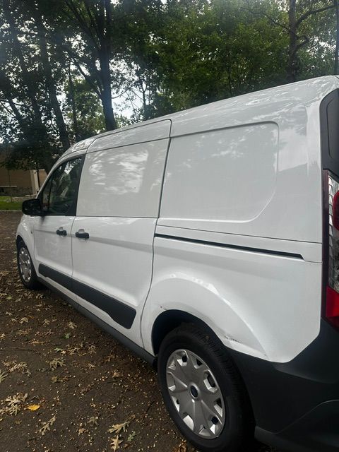 Used 2015 Ford Transit Connect XL FWD image 2