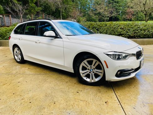 Used 2016 BMW 328d xDrive Wagon image 4