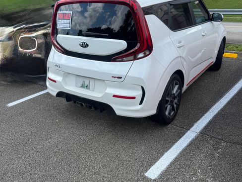 Used 2020 Kia Soul GT-Line Turbo FWD image 4