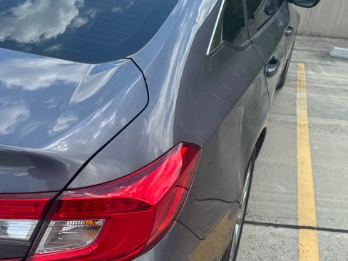 Used 2018 Honda Accord LX image 19