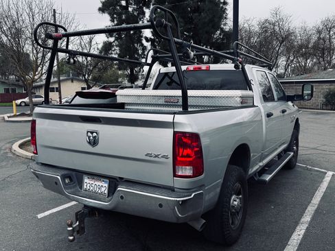 Used 2016 RAM 2500 Tradesman w/ Chrome Appearance Group image 6