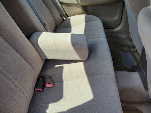 Used 2001 Toyota Camry LE image 16