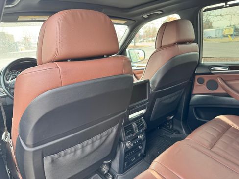 Used 2013 BMW X5 xDrive35i image 16