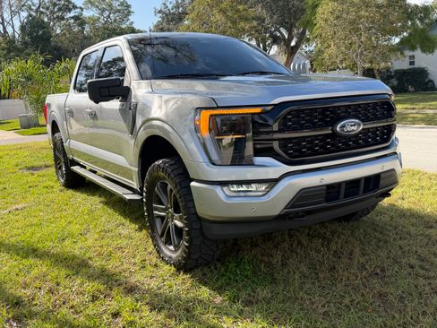 Used 2021 Ford F150 XLT w/ Equipment Group 302A High image 12