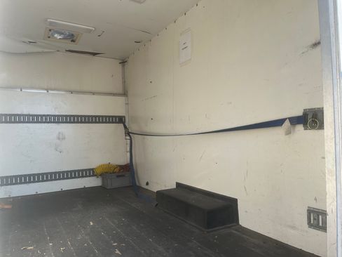 Used 2013 Chevrolet Express 3500 image 4