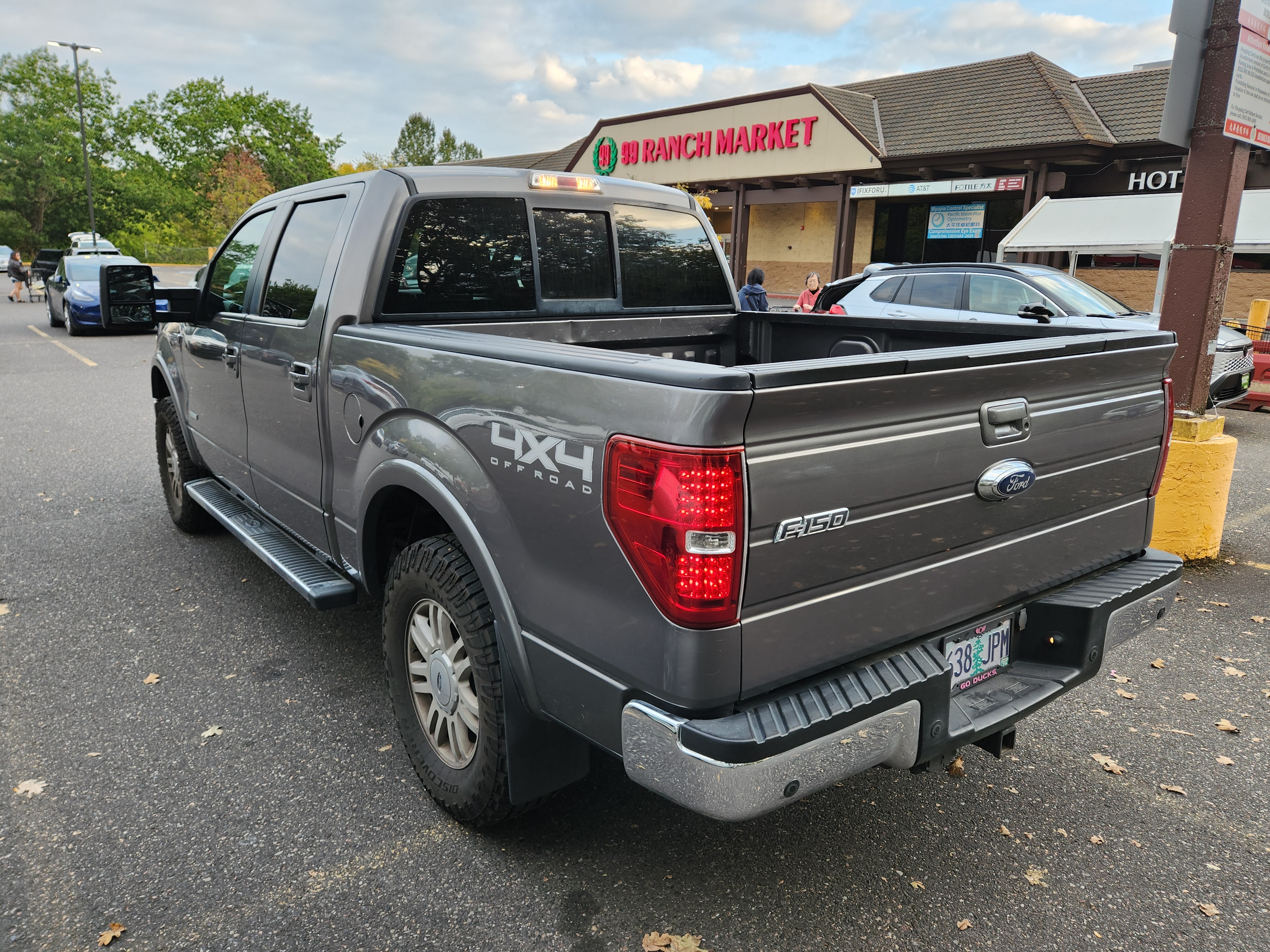 Used 2013 Ford F150 Lariat w/ Luxury Equipment Group AWD/4WD image 6