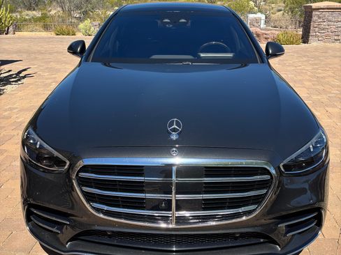 Used 2021 Mercedes-Benz S 580 S 580 4MATIC Sedan 4D w/ AMG Line image 1