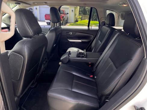 Used 2011 Ford Edge Limited w/ 302A Rapid Spec Order Code FWD image 5