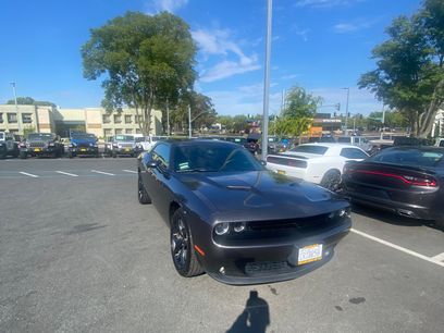 Used 2020 Dodge Challenger SXT w/ Blacktop Package