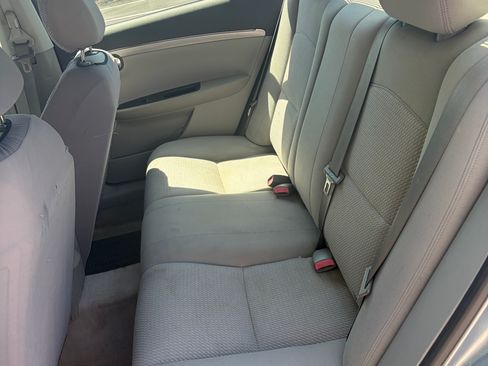 Used 2009 Saturn Aura XE FWD image 8
