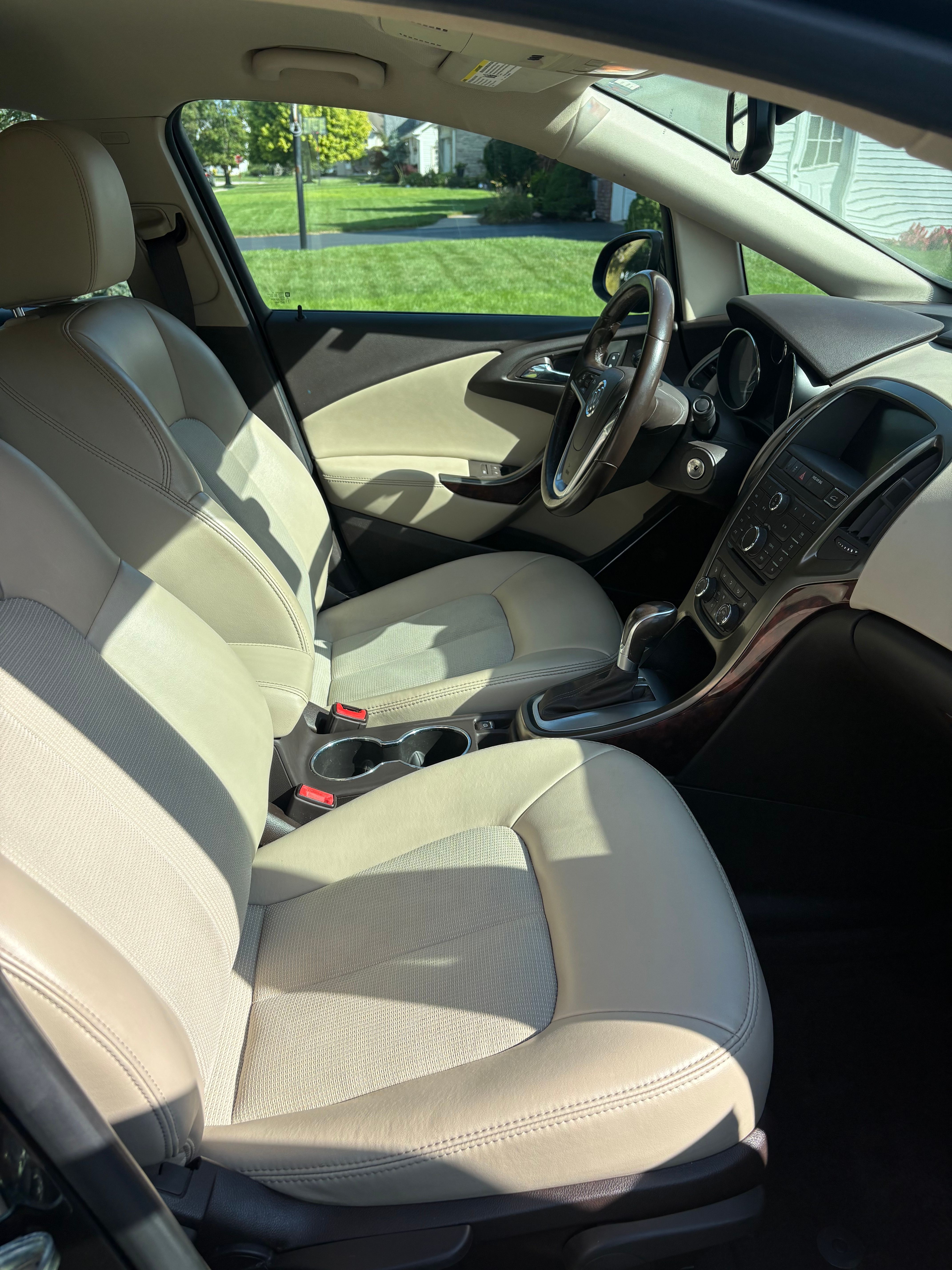Used 2014 Buick Verano Convenience FWD image 10
