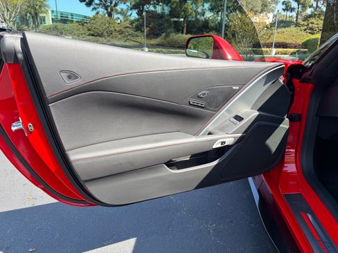 Used 2019 Chevrolet Corvette Grand Sport image 12