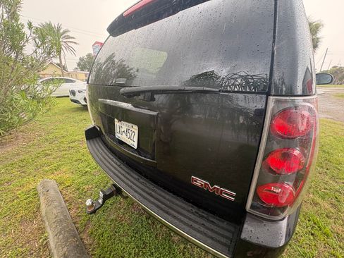 Used 2012 GMC Yukon Denali AWD/4WD image 11