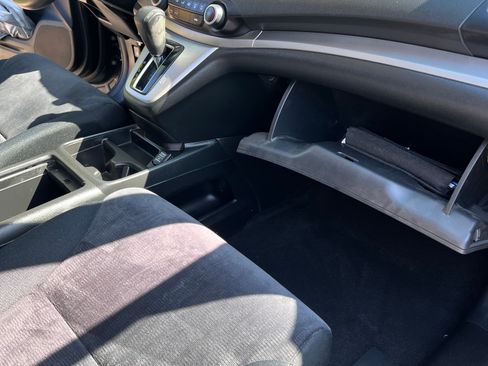 Used 2012 Honda CR-V LX image 10