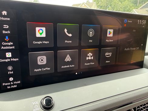 Used 2023 Honda Accord Touring image 8